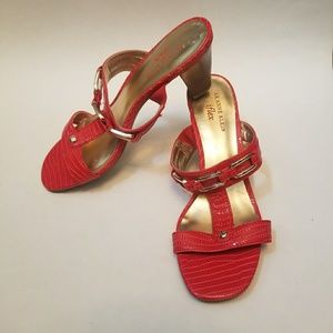 Anne Klein iflex heels coral 7.5